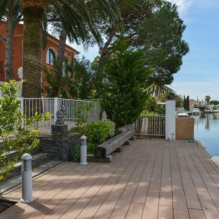 Villa Requesens On Canal Empuriabrava Kültér fotó