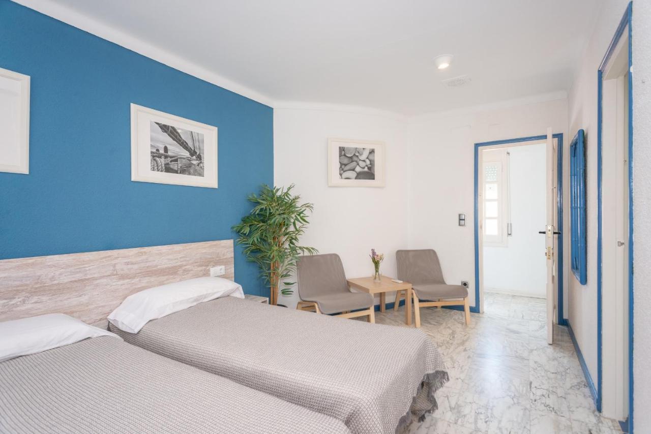 Villa Requesens On Canal Empuriabrava Kültér fotó